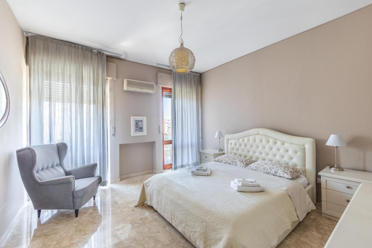 Central Suite Palermo Exterior photo