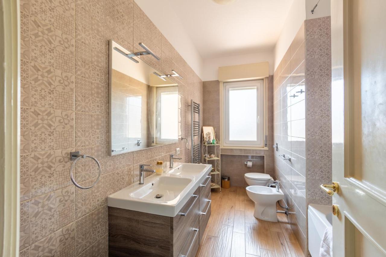 Central Suite Palermo Exterior photo